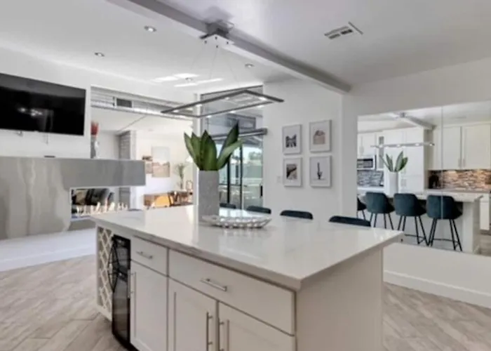 Ferienhaus Mid Century Modern Retreat In Old Town *