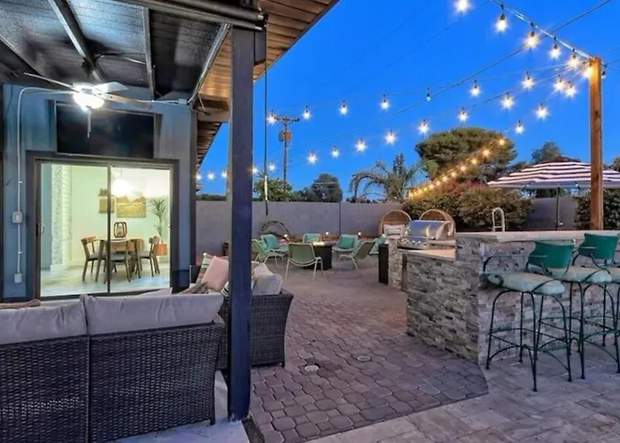 Mid Century Modern Retreat In Old Town Ferienhaus *